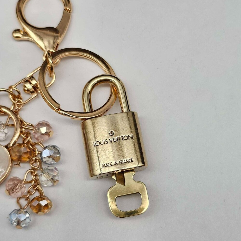 Authentic Louis Vuitton Gold Lock & Key ✨ Bag Charm Unbranded Keychain - Picture 7 of 7